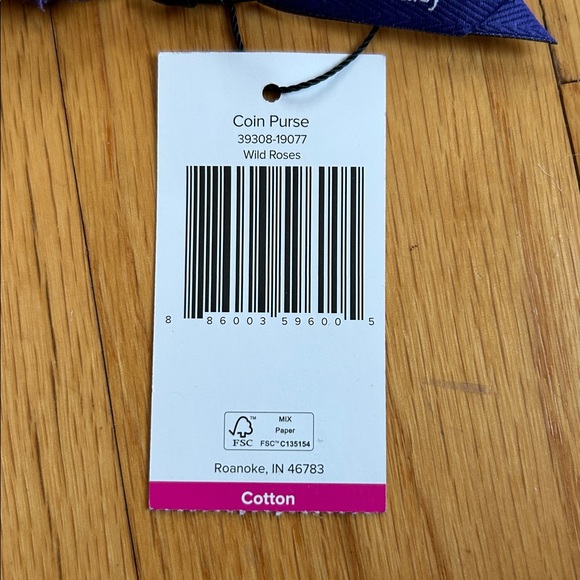 Vera Bradley Blue Floral Quilted Coin Purse - Picture 3 of 3